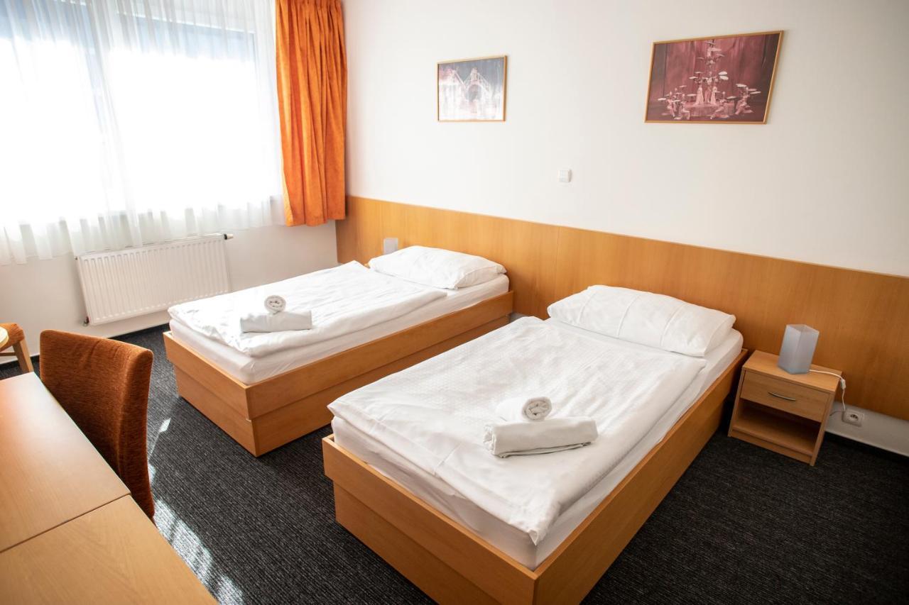 Hotel Puls Ostrava Extérieur photo